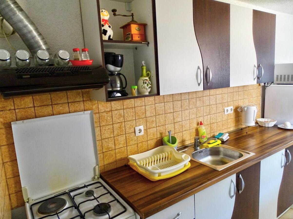 Apartment Daca Vir Bagian luar foto